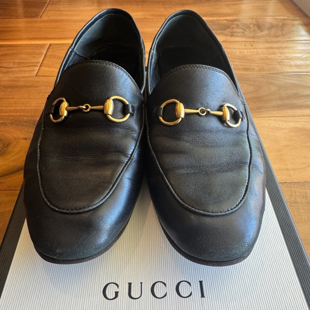 Gucci women’s AGNELLO PLONGE loafer Black Leather Horsebit Loafers - Picture 2 of 14